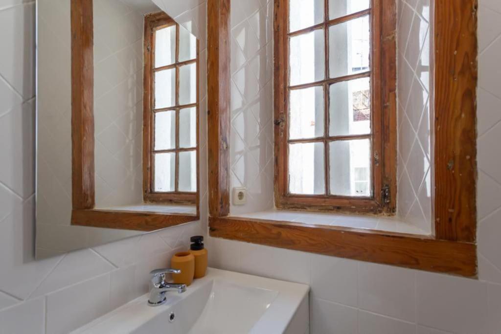 Loft Mouraria Appartement Lissabon Buitenkant foto